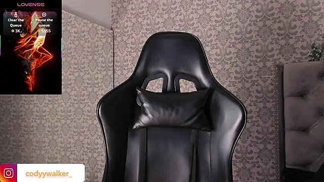 Snapshot of CodyWalkerR chatting on 12/22/25, 05:21 CodyWalkerR online show from 12/22/25, 05:21