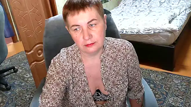 NicoleOlla online show from 02/14/25, 12:14