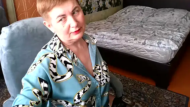 NicoleOlla online show from 02/19/25, 04:34