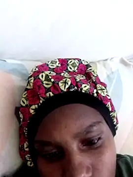 Snapshot of Ebonyyprincess chatting on 11/24/25, 08:08 Ebonyyprincess online show from 11/24/25, 08:08