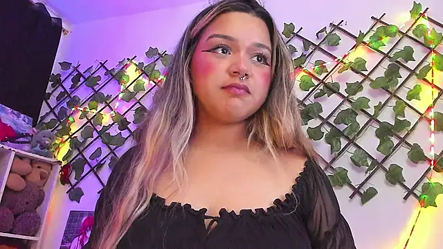 Pucaa  online show from 02/27/25, 07:01