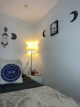 Snapshot of EmelyRogers chatting on 02/07/25, 05:29 EmelyRogers online show from 02/07/25, 05:29