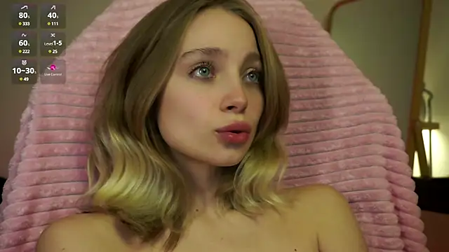  LISA BABYMETAL  online show from 12/13/24, 07:21