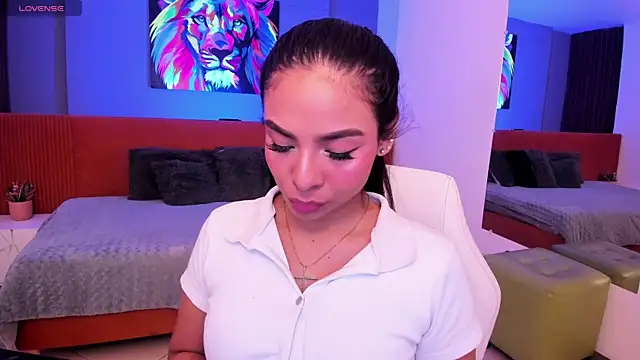 amira cute2 online show from 03/22/26, 10:29