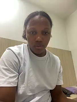 kellya  online show from 03/01/25, 04:37