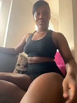 kellya  online show from 03/15/25, 10:11