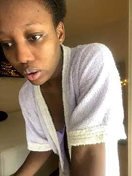 kellya  online show from 11/01/25, 11:51