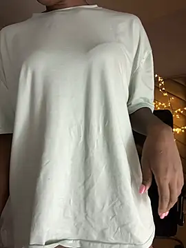 kellya  online show from 03/28/26, 03:06