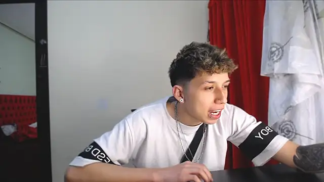  Thomas hot  online show from 01/07/25, 11:03