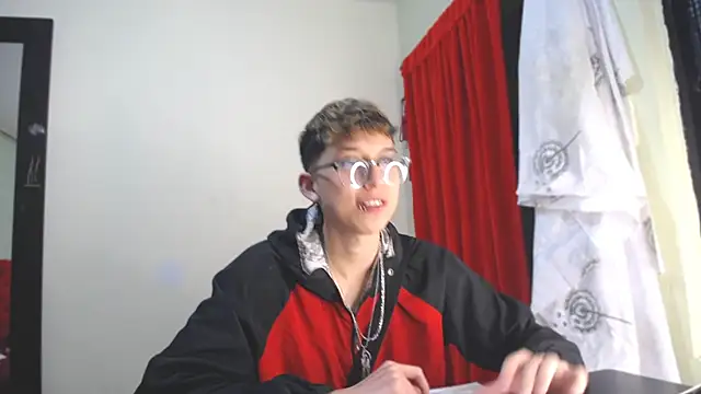  Thomas hot  online show from 01/10/25, 11:08