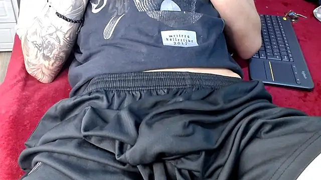  Thomas hot  online show from 03/08/25, 03:56