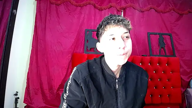  Thomas hot  online show from 03/13/25, 12:27