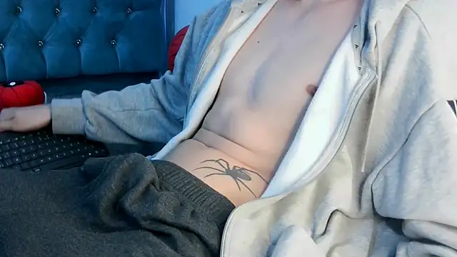  Thomas hot  online show from 03/01/26, 04:25