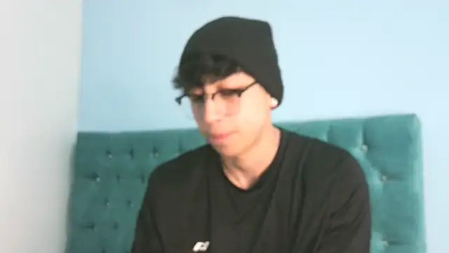  Thomas hot  online show from 05/07/26, 06:46