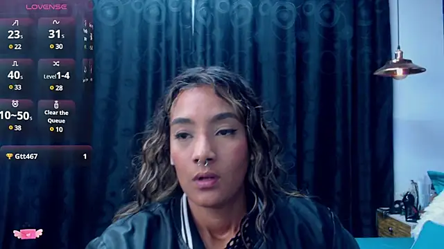 megan collins96 online show from 02/04/25, 07:55