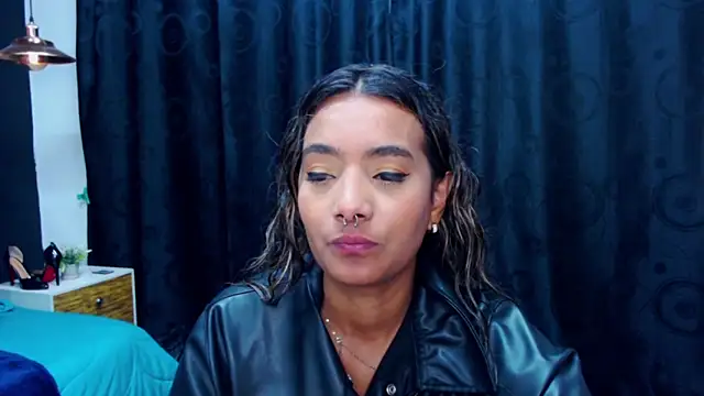 megan collins96 online show from 02/27/25, 05:47