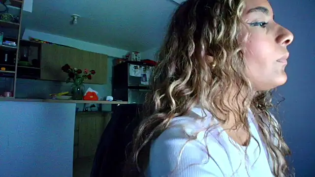 megan collins96 online show from 02/03/26, 11:21