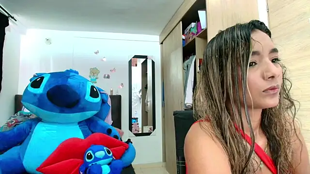 megan collins96 online show from 04/19/26, 09:28