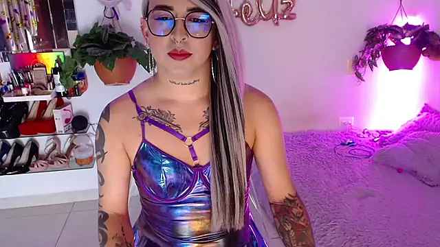 Laveneno ortiz07 online show from 11/11/25, 11:16