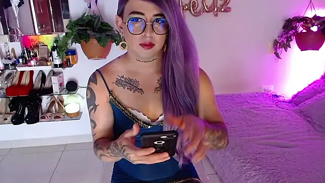 Laveneno ortiz07 online show from 01/13/26, 11:43