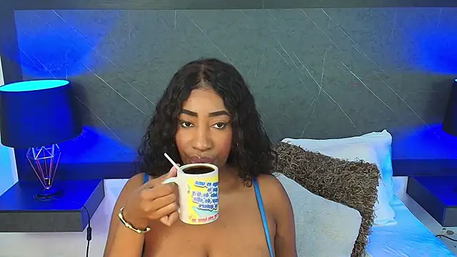 charlottebrowns  online show from 02/09/25, 01:46