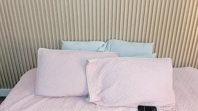 charlottebrowns  online show from 01/09/26, 01:25