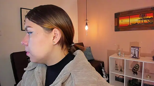 ArianaBaker online show from 03/05/25, 12:00