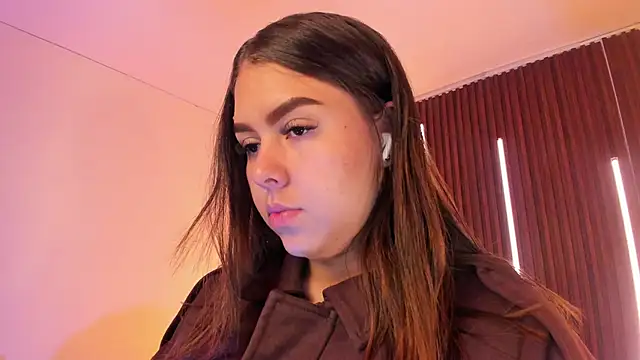 ArianaBaker online show from 04/09/26, 12:32