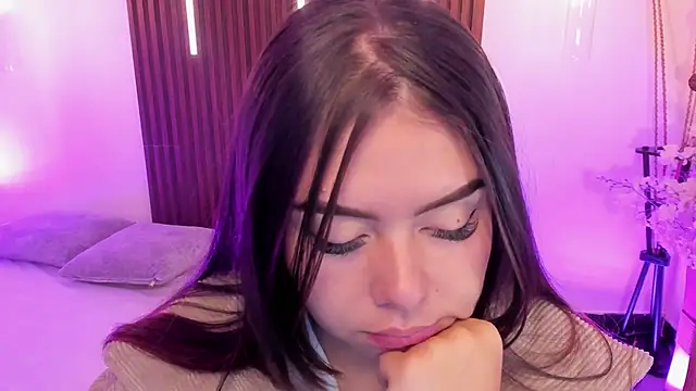 ArianaBaker online show from 06/01/26, 12:40