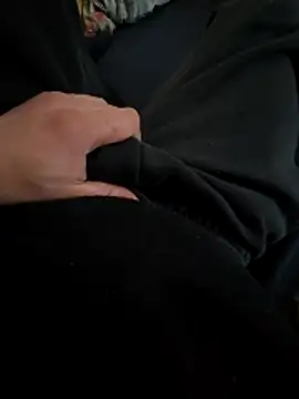 HornyMm2 online show from 05/16/26, 04:17