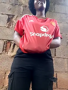 Snapshot of Swirly_blac chatting on 11/10/25, 07:18 Swirly blac online show from 11/10/25, 07:18