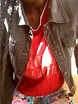 Swirly blac online show from 04/01/26, 06:25