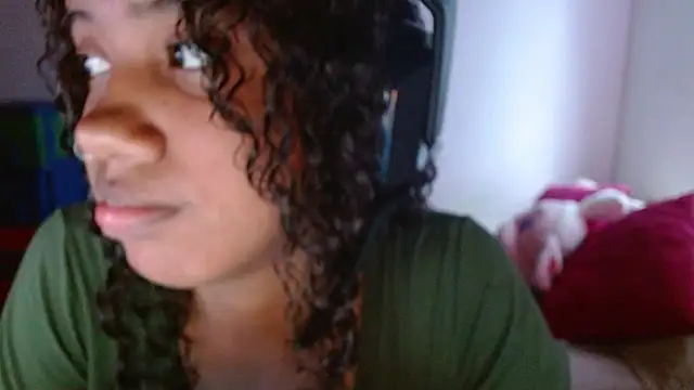 TiffanyRoouse online show from 02/24/25, 09:09