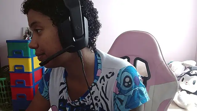 TiffanyRoouse online show from 11/29/25, 02:31