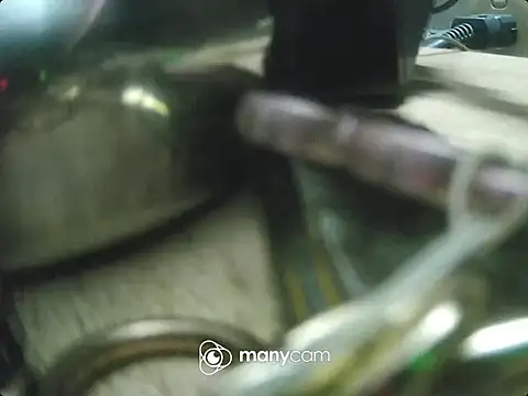 Snapshot of long18cmHFxxx chatting on 11/03/25, 07:09 long18cmHFxxx online show from 11/03/25, 07:09