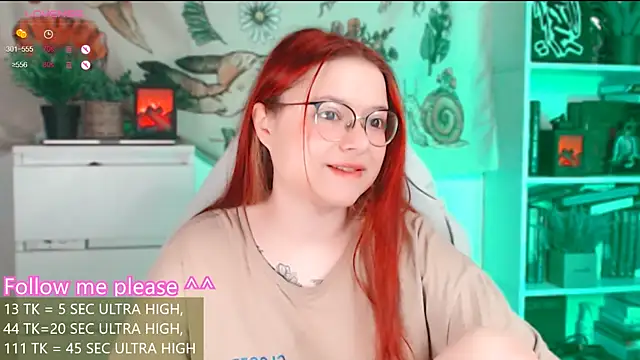 me  hanna online show from 12/20/25, 03:02