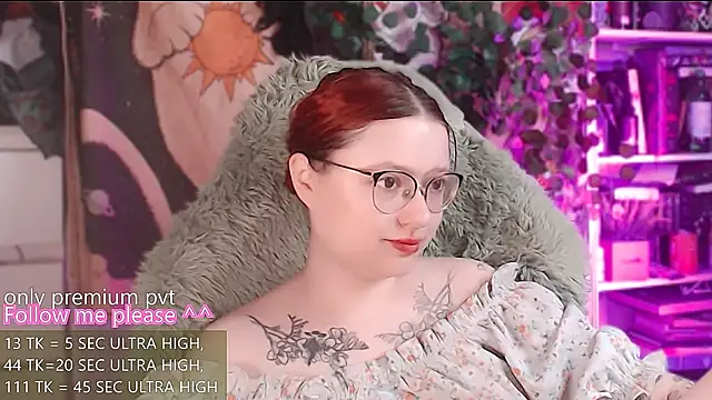 me  hanna online show from 06/06/26, 03:44