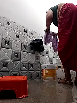 Snapshot of Archna-ji chatting on 01/07/25, 08:13 Archna-ji online show from 01/07/25, 08:13