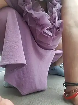 Snapshot of Archna-ji chatting on 03/07/25, 08:23 Archna-ji online show from 03/07/25, 08:23