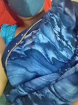 Snapshot of Archna-ji chatting on 09/21/25, 05:47 Archna-ji online show from 09/21/25, 05:47