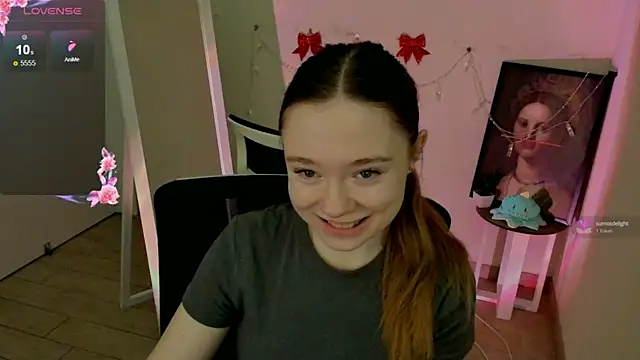 Snapshot of Florence_meow chatting on 02/07/25, 08:22 Florence meow online show from 02/07/25, 08:22