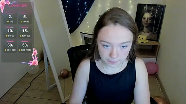 Snapshot of Florence_meow chatting on 07/28/26, 06:31 Florence meow online show from 07/28/26, 06:31