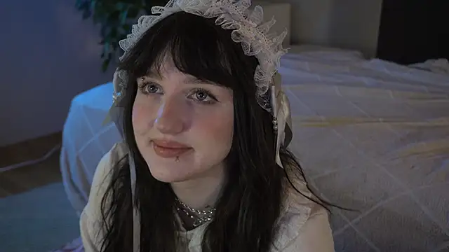 ELLIEJAY online show from 10/30/25, 05:20