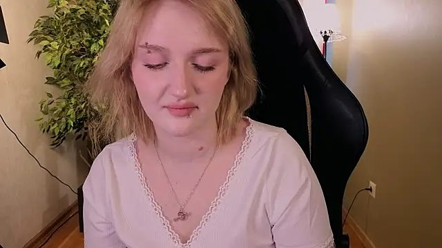 ELLIEJAY online show from 03/08/26, 05:11