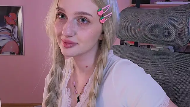 ELLIEJAY online show from 04/25/26, 05:21