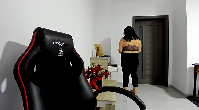 Snapshot of amiraisa11 chatting on 02/03/25, 01:52 amiraisa11 online show from 02/03/25, 01:52