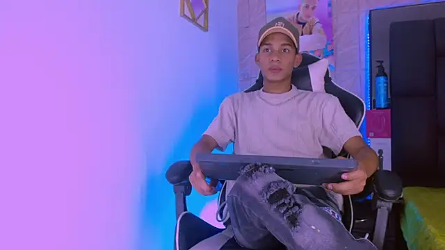 dilan alfonzo online show from 11/07/25, 07:36