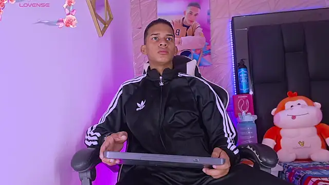 dilan alfonzo online show from 03/13/26, 04:08