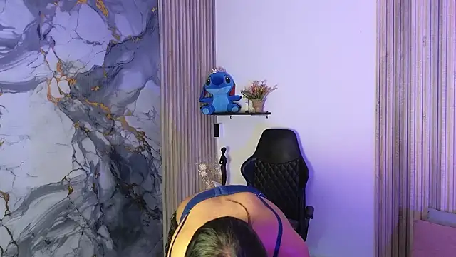 Snapshot of LissaWiild chatting on 02/09/26, 08:13 LissaWiild online show from 02/09/26, 08:13