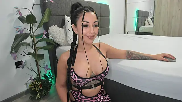 AlenaBay online show from 04/11/26, 07:45